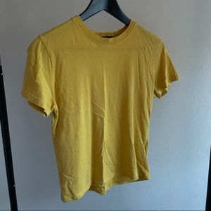 Brandy Melville t shirt